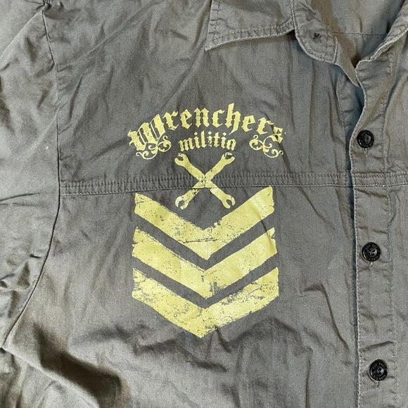 Mac Tools Shirt Mens Size Large Button Front Wrenchers Graphic Print Olive Green - Picture 4 of 9